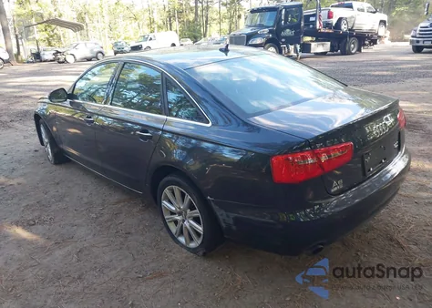2013 Audi A6 3.0T Premium z USA, uszkodzony, nr VIN WAUGGAFC2DN053547